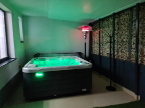 Jacuzzi Apartament